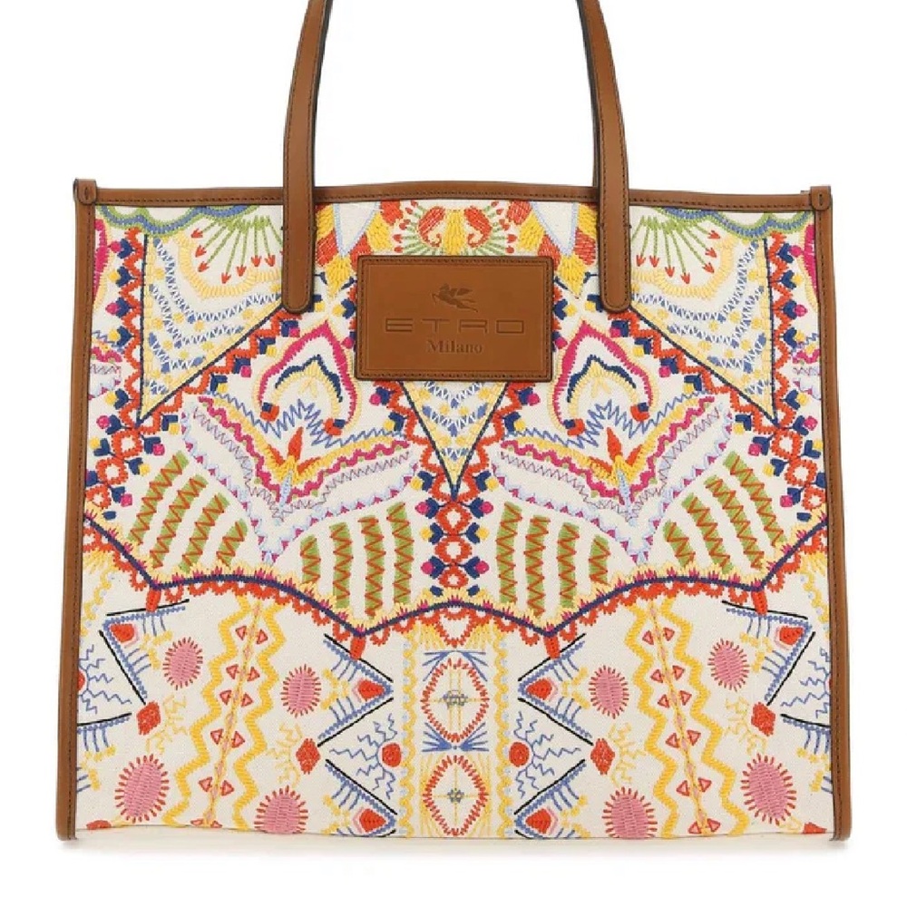 Etro
Logo Patch Embroidered Top Handle Bag
